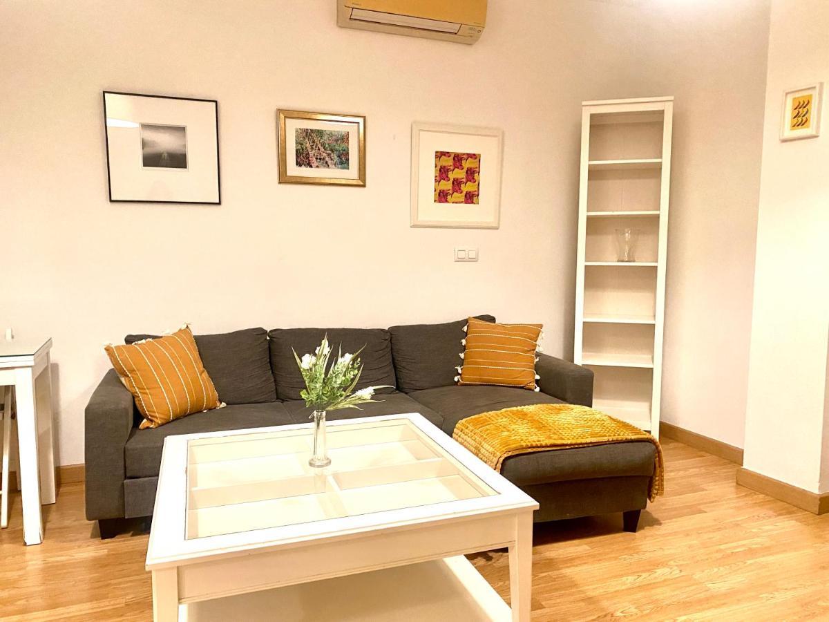 Апартаменты Luxe Apartament Center Гранада Экстерьер фото